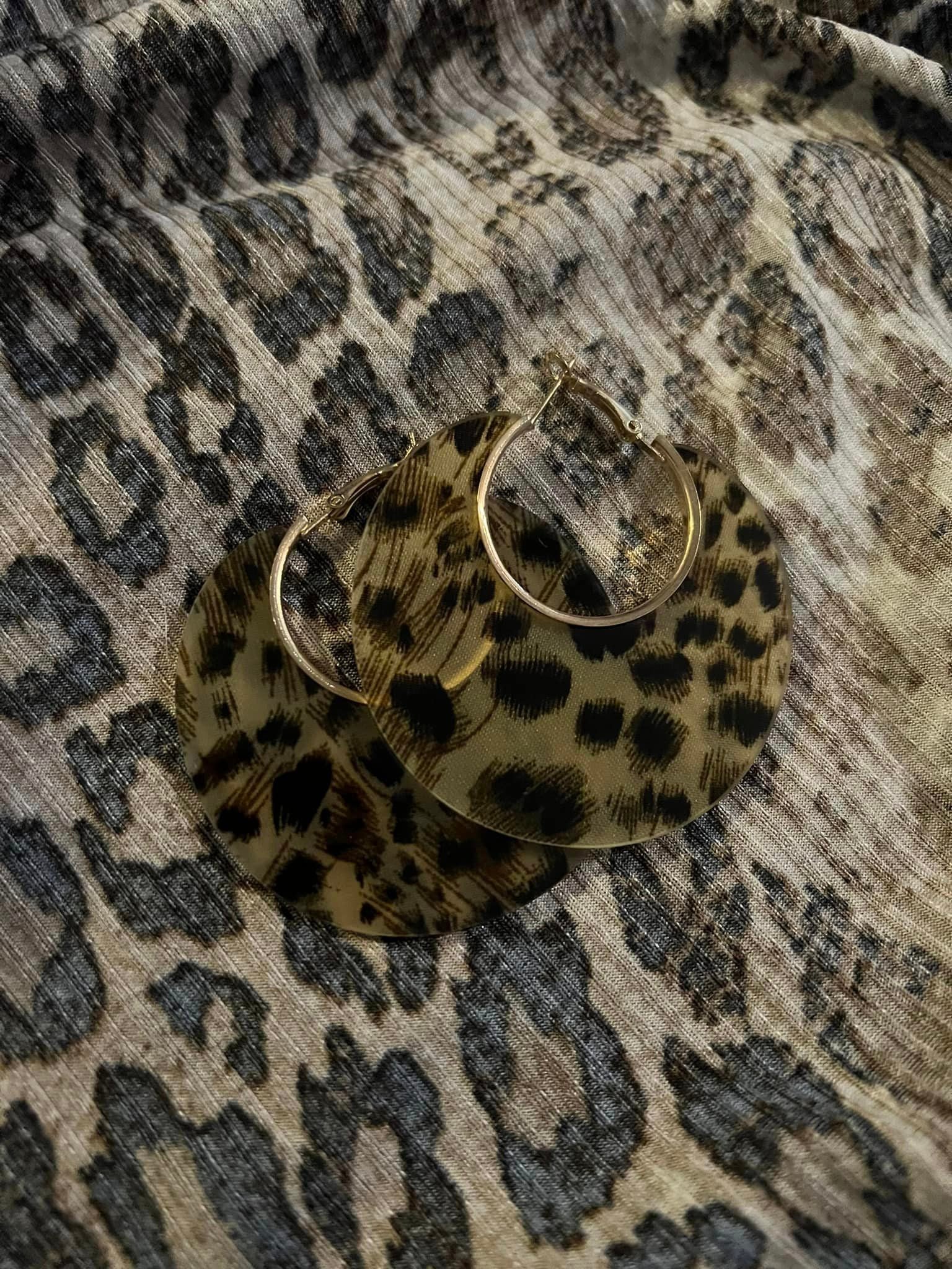 Leopard Disc Hoops - Brown