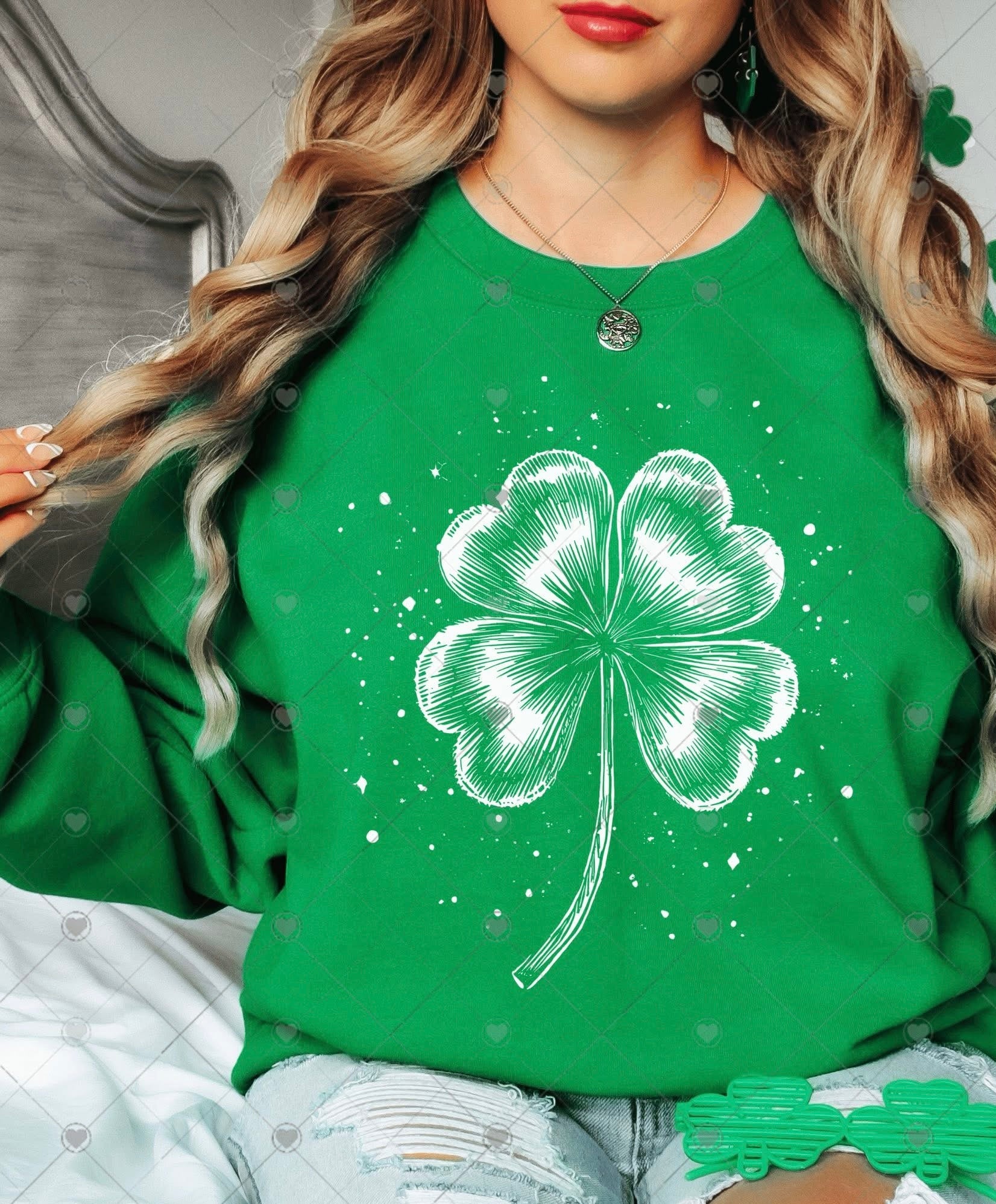 St Pats White Shamrock-ADULT