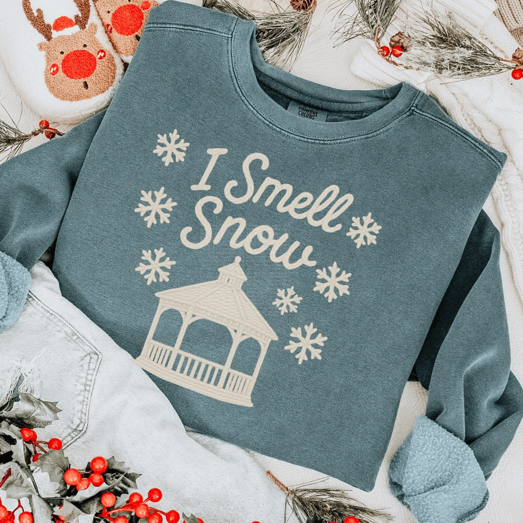 Smell Snow Gilmore Yarn- ADULT